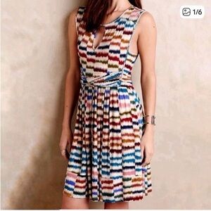 Maeve Sennebec Striped Sleeveless Knee Length Dress Keyhole Dress Size M
